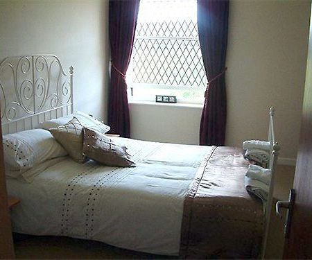 The Royal Oak Hotell Lydney Exteriör bild